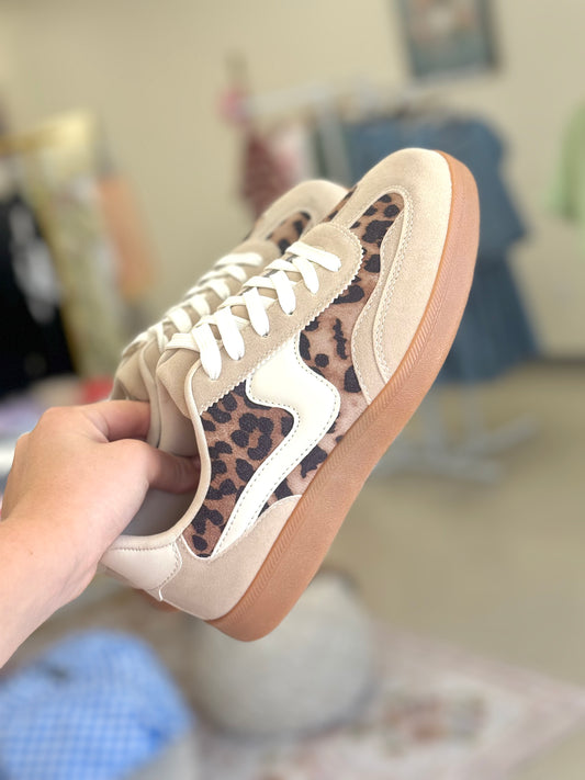 Allison Sneakers